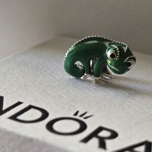 Pandora Green Chameleon Charm
